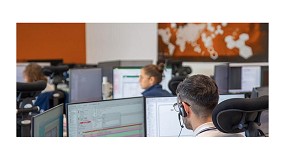 Foto de Tecnifuego y el CL�SIC firman un convenio de colaboraci�n para unificar criterios t�cnicos en centrales receptoras de incendios