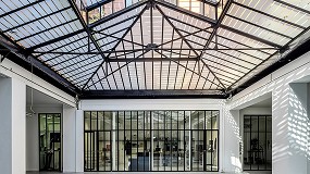 Foto de El edificio Est�dio Art D�co en Par�s renovado con el vidrio Fineo