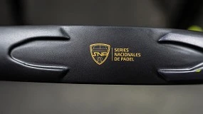 Foto de adidas padel, pala oficial de las Series Nacionales de Pádel (SNP) en 2026