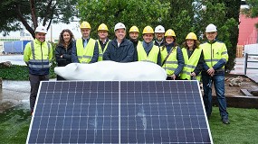 URSA incorpora autoconsumo fotovoltaico en sus plantas de El Pla de Santa Maria
