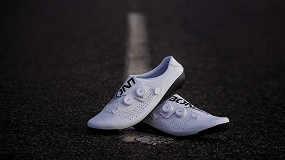 Foto de El Equipo Kern Pharma incorpora a Bont Cycling como nuevo patrocinador t�cnico