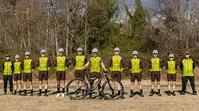 Foto de El 101 Faster Skoda Cycling Team presenta su estructura y colores para la nueva temporada
