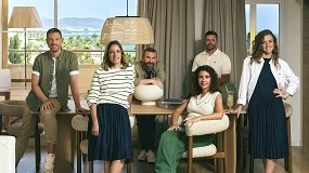 Foto de ME by Meliá y Lacoste redefinen el vestuario hotelero con una colección de uniformes adaptada al espíritu de cada destino