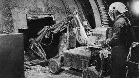 De la fundici�n sueca al cielo del Windsor: 50 a�os sacando al operario del peligro