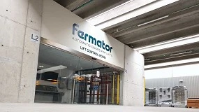 Foto de IA y puertas de ascensor: innovación en modernización y mantenimiento