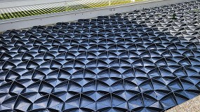 Cubierta flotante Hexa-Cover: f�cil y eficaz cobertura de l�quidos