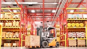 Foto de El futuro del operario de carretillas elevadoras es híbrido o no será