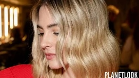 Foto de Andrea Duro confía en Arkhé Cosmetics para preparar su melena en los premios del cine español