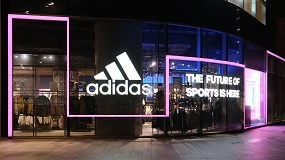 Foto de Adidas prevé crecer en 2026 pero decepciona con su previsión de beneficio