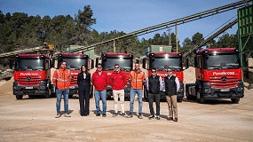 Canteras La Ponderosa incorpora cinco Mercedes-Benz Actros entregados por QUADIS Autolica Industriales