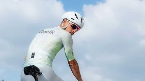 Foto de Gobik se inspira en la estética digital para su colección Glitch