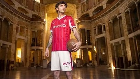 Foto de Puma y el Sporting de Gijón se suman a la Jornada Retro de LaLiga