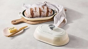 Foto de Le Creuset presenta una nueva cocotte para hornear pan en casa