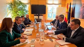 Foto de Transportes constituye una mesa de diálogo con los transportistas para avanzar en medidas de apoyo al sector