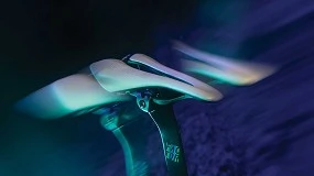 Foto de La colección Opal White de Selle Italia tiñe de blanco su gama SLR