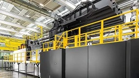 Foto de Engel constr�i a maior m�quina de inje��o do mundo e redefine os limites do grande formato