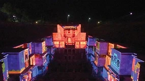Foto de Christie transforma el monumento Rani-ki-Vav con sus proyectores láser RGB en uno de los mapping más avanzados de India