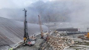 M�quinas Liebherr elevan la presa del embalse de Wurtenspeicher (Austria)