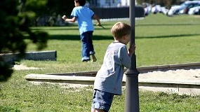 Foto de Diseño estructural y materiales no conductores para proteger a viandantes, operarios, animales y niños en el entorno urbano