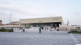 Foto de Barandillas Comenza en el nuevo edificio de la estaci�n Santiago de Compostela Daniel Castelao