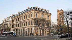 Foto de El muro cortina de la �Chambre des Notaires� de Par�s simboliza la transici�n entre la historia y la modernidad