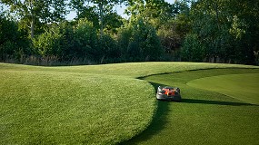 Foto de Husqvarna incorpora la funci�n First Cut a sus robots cortac�sped para golf