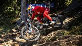 Foto de Specialized innova con el sistema de transmisión integrada HighGear en la nueva Demo 11