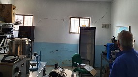 Foto de GeoNovatek inyecta resinas expansivas y utiliza el sistema Lift Pile para elevar la cimentación de una nave industrial