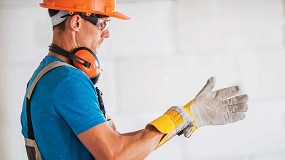 Foto de Errores en el uso de EPI y falta de formaci�n: las asignaturas pendientes de la seguridad laboral en Espa�a