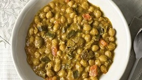 Foto de Guiso de cordero con garbanzos al curry a domicilio, a un clic del consumidor