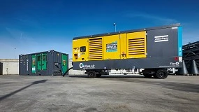 Foto de Sopro de PET: solu��es de aluguer de equipamentos de alta press�o 'oil free'