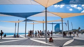 Foto de El Ayuntamiento de Barcelona mejora la protección laboral frente a las olas de calor con una instrucción pionera