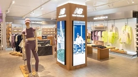 Foto de New Balance renueva su corner en El Corte Inglés de Vigo