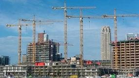 Foto de Constru��o cresce apesar de recuos no licenciamento e nas obras p�blicas