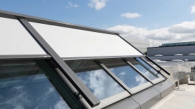 Foto de Persyvex y Topfix de Renson: control solar exterior para cerramientos acristalados singulares