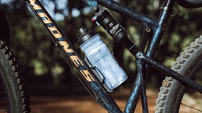 La mejor hidrataci�n cuando hace mucho calor: nuevos bidones isot�rmicos Arctica SC de Z�fal