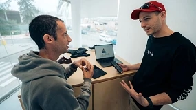 Foto de Kilian Jornet se incorpora a Kotcha como atleta fundador para impulsar un entrenamiento más consciente