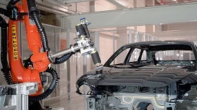 Foto de Sistemas de calha articulada da igus para rob�s industriais aumenta a produtividade na f�brica de autom�veis espanhola da SEAT