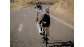 Foto de La nueva gama femenina de VAN RYSEL elimina barreras en textil ciclista