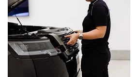 Foto de JLR desenvolve ve�culo conceptual que reduz para metade a pegada de carbono de 49 componentes