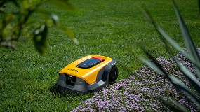 Foto de El mulching contribuye a mantener un c�sped m�s saludable y resistente al calor
