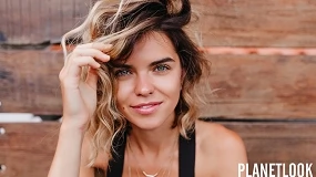 Foto de Recogidos para cabello rizado: tres propuestas versátiles para el salón