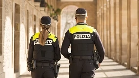 Foto de El Ayuntamiento de Vitoria saca a concurso nuevo vestuario, equipamiento y pertrechos de seguridad para la Policía Local
