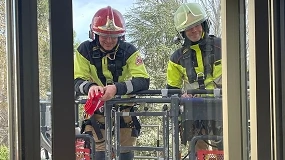 Foto de Vitoria-Gasteiz licita nuevo vestuario y equipamiento para Bomberos