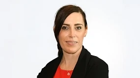 Foto de Entrevista a Laura Carbone, directora de Marketing para el Sur de Europa de Fabricación y Mantenimiento General en Henkel Adhesives