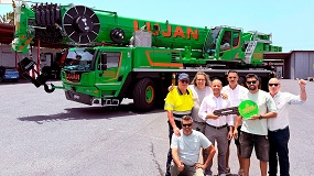 Foto de Transportes Luj�n consolida su presencia en el sector con la adquisici�n de la primera gr�a m�vil LTM 1150-5.4 de Espa�a
