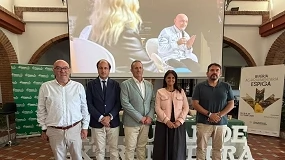 Foto de El consejero de Castilla y León vincula la gestión del territorio a la actividad agraria y reclama menos trabas para el sector