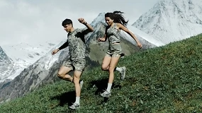 Foto de Nike ACG lanza una colección inspirada en los senderos de Chamonix