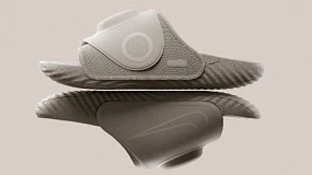 Foto de Nike y Hyperice lanzan unas sandalias con calor y vibración para acelerar la recuperación