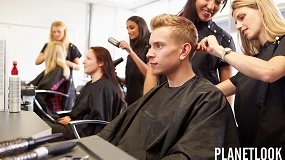 Foto de El Día Internacional del Peluquero pone el foco en la transformación profesional del sector
